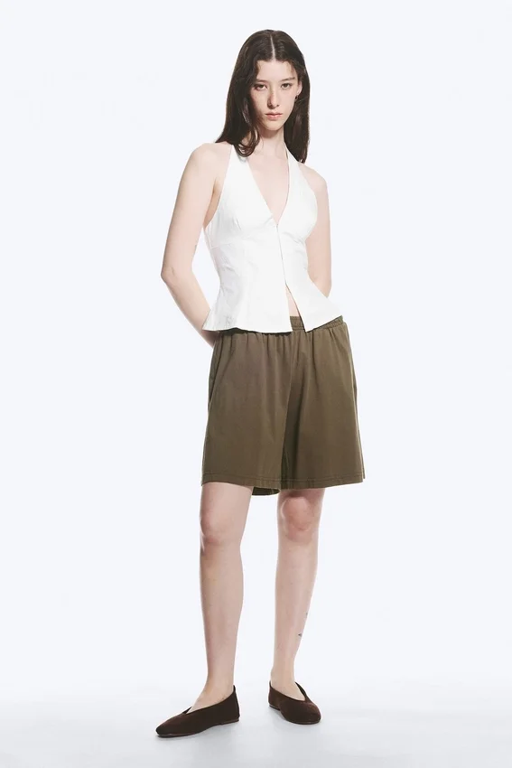 Tie-Back Hook-And-Eye Halterneck Top – White Tie-Back Hook-And-Eye Halterneck Top – White