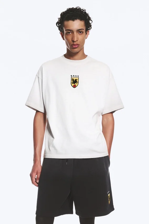 Toffs Great Boxy Football T-Shirt – off White Toffs Great Boxy Football T-Shirt – off White