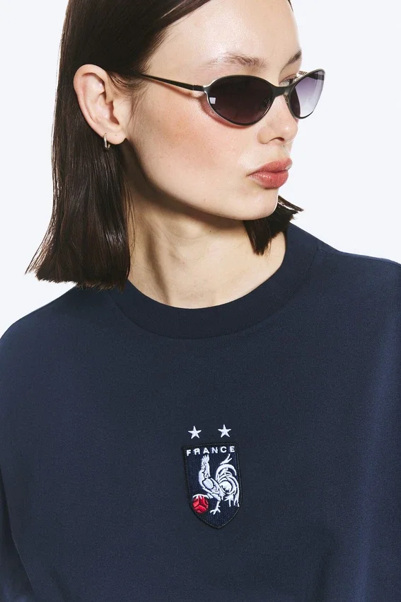 Toffs Loose Boxy Football T-Shirt – Dark Blue Toffs Loose Boxy Football T-Shirt – Dark Blue