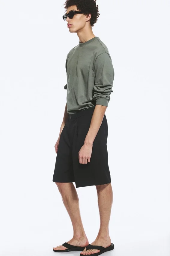 Uno Loose Suit Shorts – Black Uno Loose Suit Shorts – Black