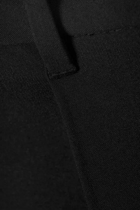Uno Loose Suit Trousers – Black Uno Loose Suit Trousers – Black