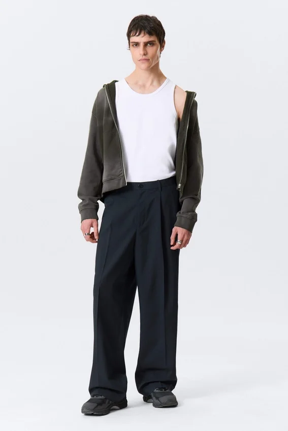 Uno Loose Suit Trousers – Dark Navy Blue Uno Loose Suit Trousers – Dark Navy Blue