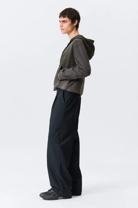 Uno Loose Suit Trousers – Dark Navy Blue Uno Loose Suit Trousers – Dark Navy Blue