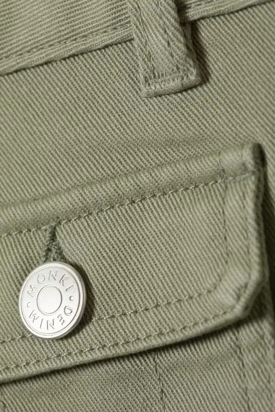 Utility Pocket Mini Shorts – Light Khaki Green Utility Pocket Mini Shorts – Light Khaki Green