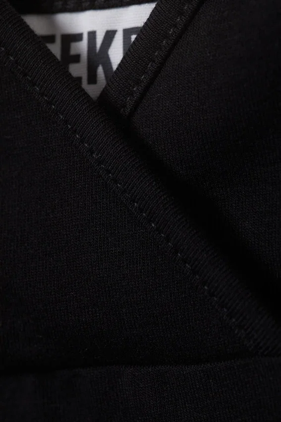 V-Neck Cotton Singlet – Black V-Neck Cotton Singlet – Black