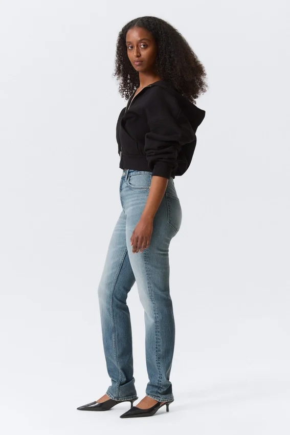 Vega Curve High Waisted Slim Jeans – Blue Horses – Medium Blue Vega Curve High Waisted Slim Jeans – Blue Horses – Medium Blue
