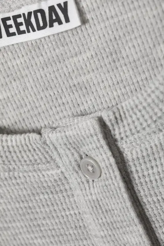 Waffled Long-Sleeved Henley Top – Grey Melange Waffled Long-Sleeved Henley Top – Grey Melange
