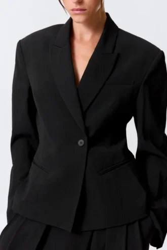 Waisted Linen-Blend Blazer – Black