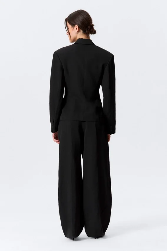 Waisted Linen-Blend Blazer – Black Waisted Linen-Blend Blazer – Black