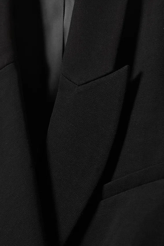 Waisted Linen-Blend Blazer – Black Waisted Linen-Blend Blazer – Black