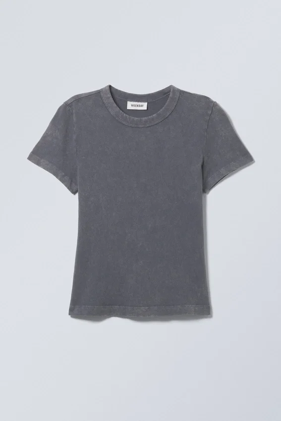 Washed Fitted T-Shirt – Bleach Washed Dusty Blue Washed Fitted T-Shirt – Bleach Washed Dusty Blue