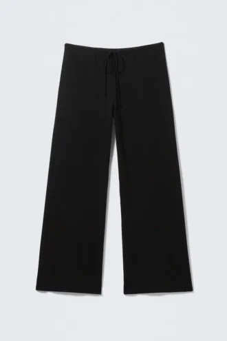 Wide-Leg Pull-On Lyocell Trousers – Black