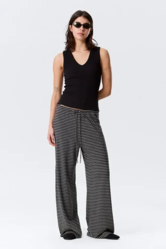 Wide-Leg Pull-On Lyocell Trousers – Black & Grey Stripes