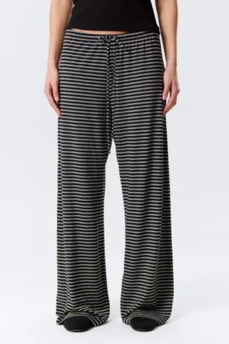 Wide-Leg Pull-On Lyocell Trousers – Black & Grey Stripes