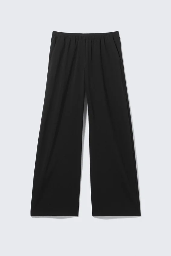 Wide Pull on Suiting Trousers – Black Wide Pull on Suiting Trousers – Black