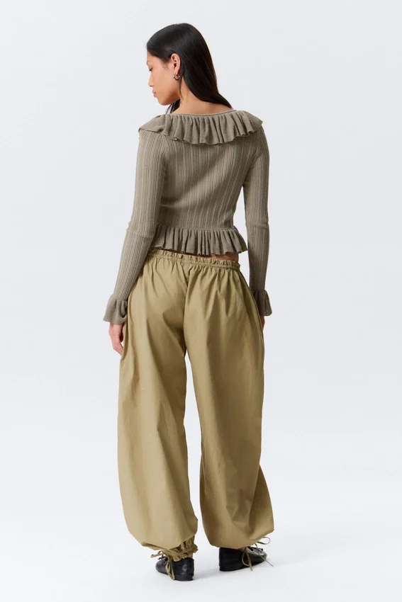 Yulia B Frilled Knitted V-Neck Cardigan – Dusty Khaki Green Yulia B Frilled Knitted V-Neck Cardigan – Dusty Khaki Green