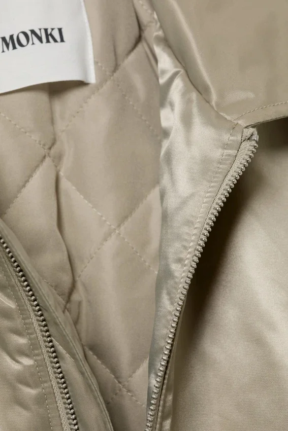 Yulia B Loose Nylon Bomber Jacket – Light Khaki Green Yulia B Loose Nylon Bomber Jacket – Light Khaki Green