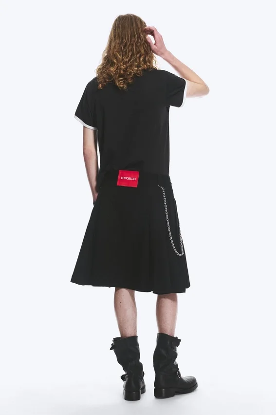 Yungblud Mid Rise Denim Kilt – Black Yungblud Mid Rise Denim Kilt – Black