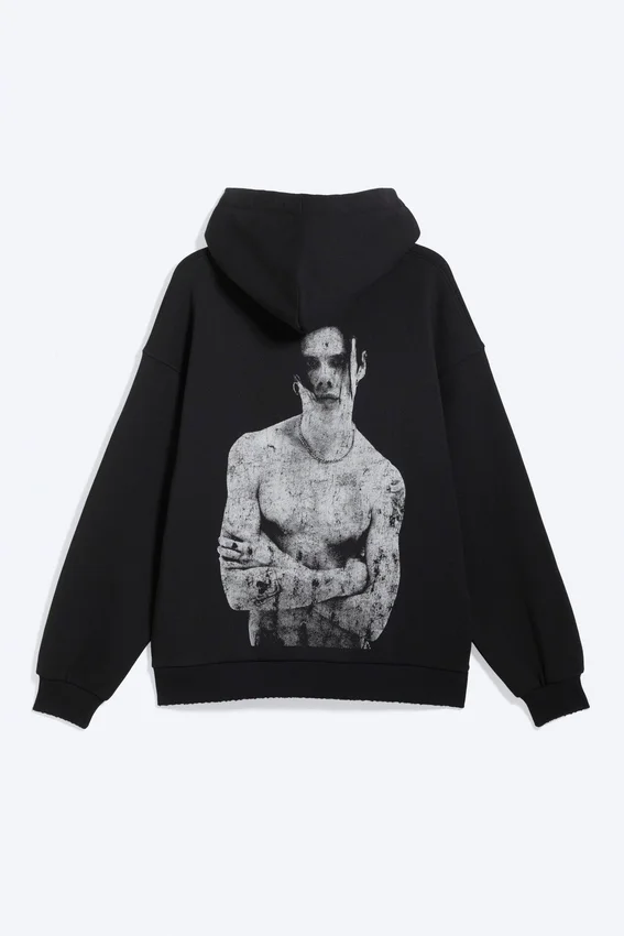 Yungblud Printed Oversized Hoodie – Off-Black Yungblud Printed Oversized Hoodie – Off-Black
