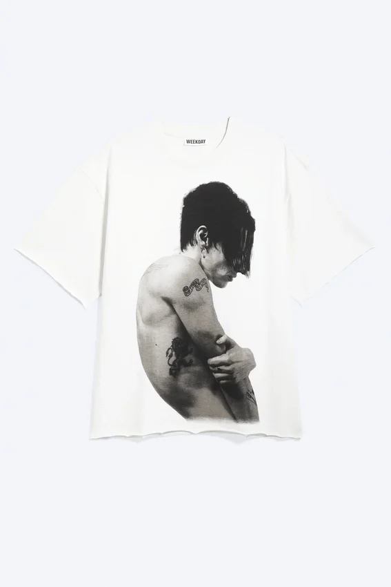 Yungblud Printed Oversized Tee – Off-White Yungblud Printed Oversized Tee – Off-White